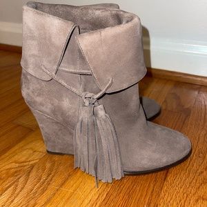 Dee Keller wedge bootie Size 39